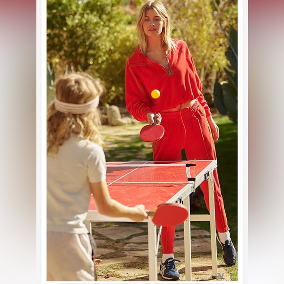 Free People Friday Love Retro Joggers in Red. Size Small. NWOT - Picture 4 of 6